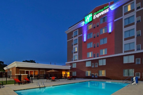 Holiday Inn Express AUGUSTA DOWNTOWN image 24